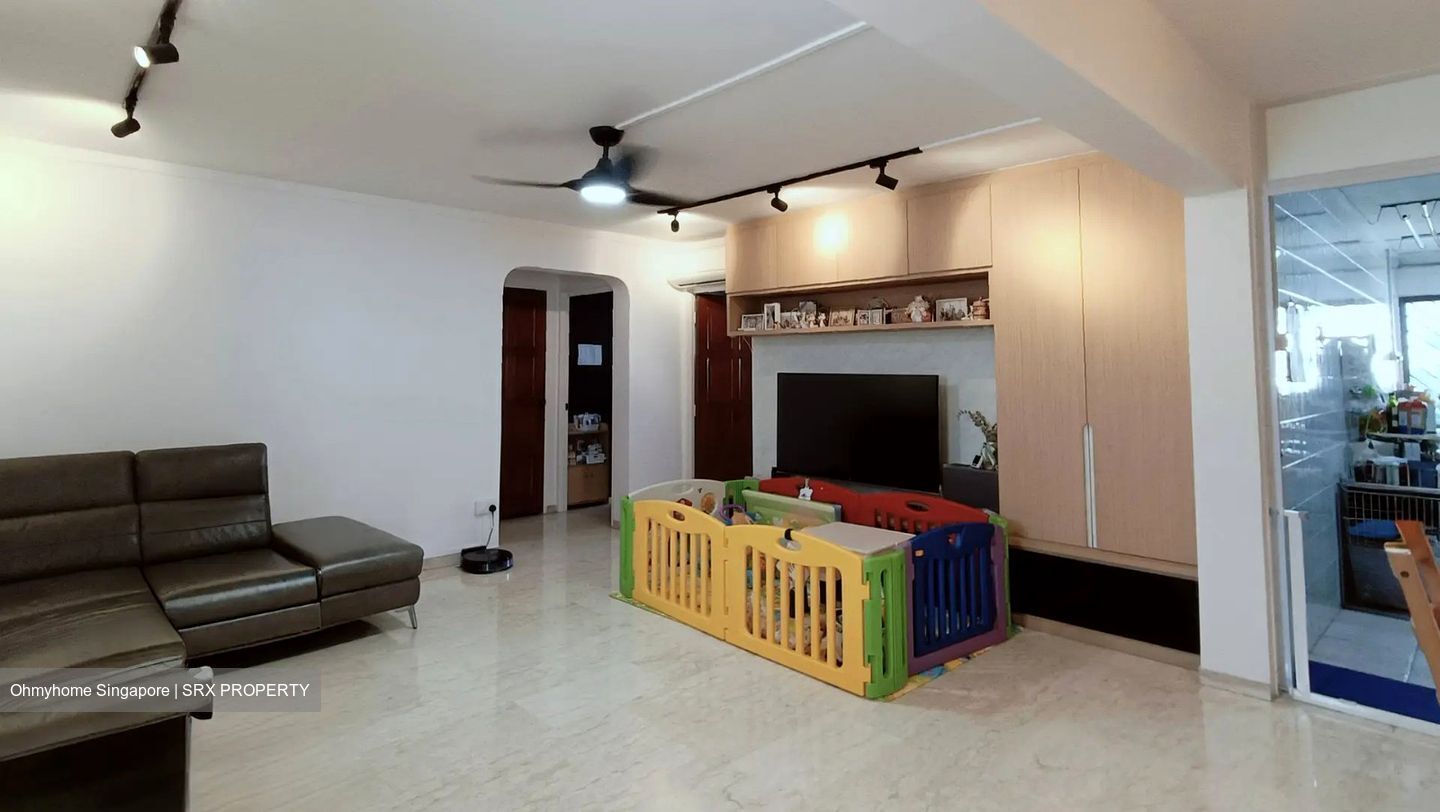 Blk 242 Serangoon Avenue 3 (Serangoon), HDB 4 Rooms #560949891